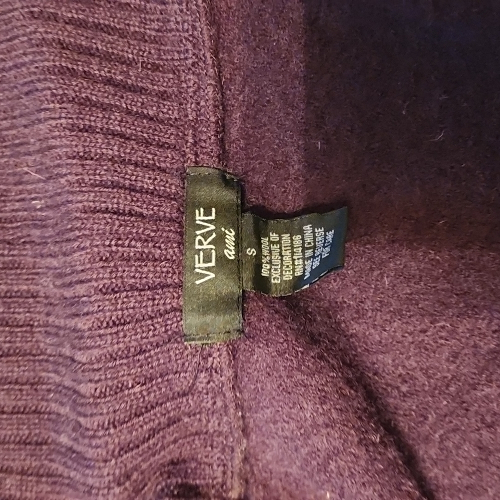 Jacket sweater
